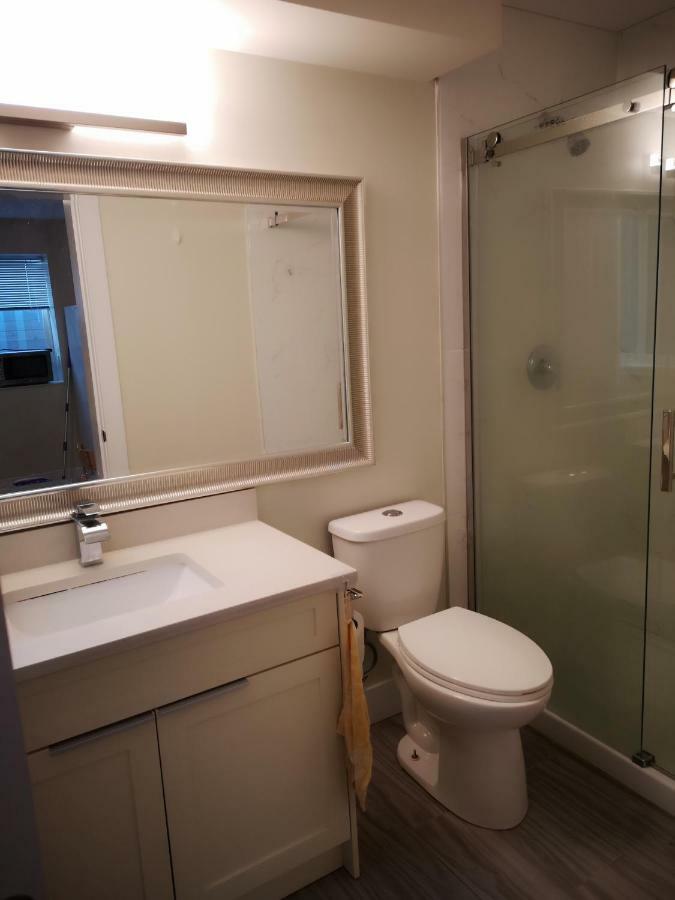 Metropolis Metrotown Area Lovely Place 2 Or 1 Bedrooms Suite Нью-Вестмінстер Екстер'єр фото
